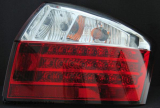 AUDI A4, Hátsó lámpa szett