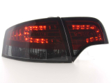Audi A4 szedán, 8E típus (04-07 évjárat) vörös/fekete LED-es hátsó lámpa