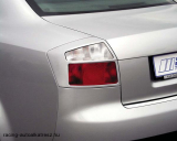 AUDI A4, Hátsó lámpa maszk