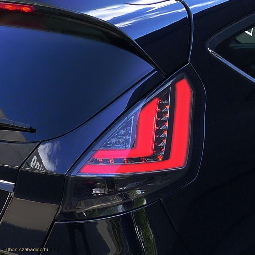 Ford Fiesta MK7 LED Hátsó Lámpa (Évj.:2012 - 2015) by JOM 