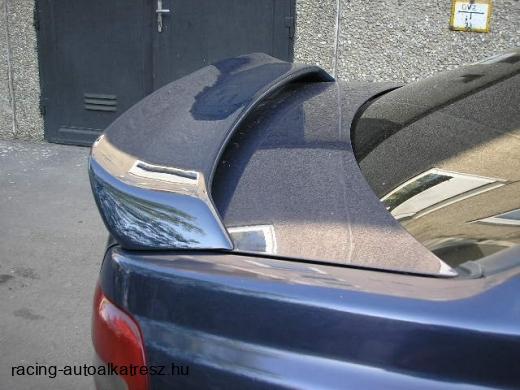 Volvo S40 csomagtartó szárny