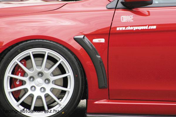 MITSUBISHI LANCER, Légbeömlő lökhárítóba