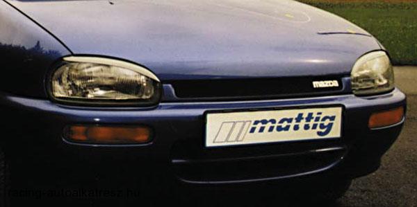 MAZDA 121, Szemöldök