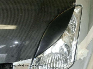 Suzuki Swfit szemöldök 05-