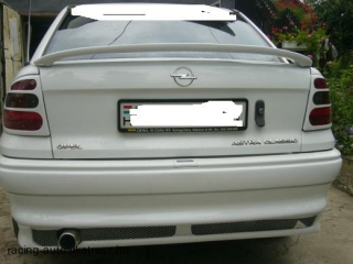 Opel Astra F sedan hátsó lökhárító toldat