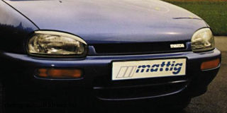 MAZDA 121, Szemöldök