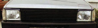 FIAT UNO, Szemöldök