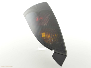 Ford Focus, DAW DBW típus (98-04 évjárat) fekete hátsó lámpa