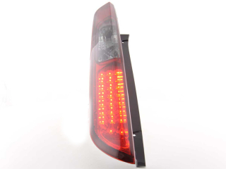Ford Focus 2 5 ajtós (04-08 évjárat) vörös/fekete LED-es hátsó lámpa