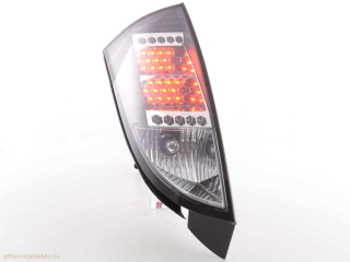Ford Focus, DAW/DBW/DFW/DNW típus (98-04 évjárat) fekete LED-es hátsó lámpa