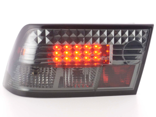 Opel Calibra (90-98 évjárat) fekete LED-es hátsó lámpa