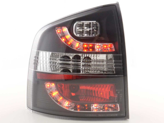 Skoda Octavia Combi, 1Z típus (05 évjárattól) fekete LED-es hátsó lámpa