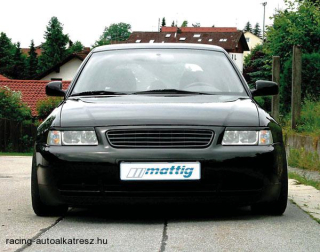 AUDI A3, Hűtőrács