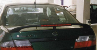 NISSAN PRIMERA, Hátsó szárny