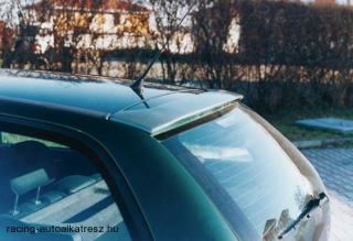 VOLVO V40, Hátsó tető szárny