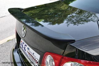VOLKSWAGEN JETTA, Hátsó szárny