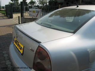 VOLKSWAGEN PASSAT, Hátsó szárny