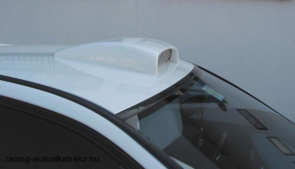 SUBARU IMPREZA, Tetőszellőző