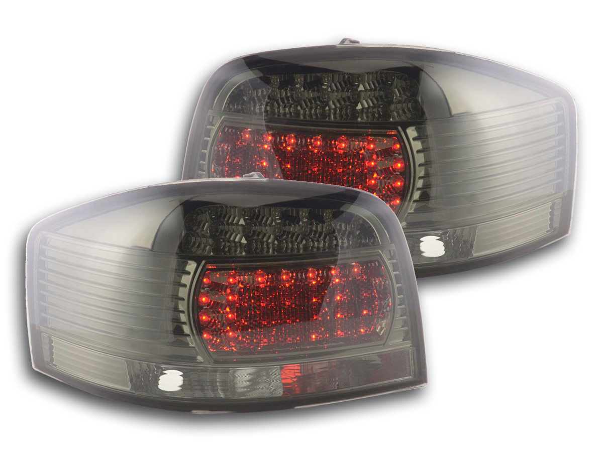 Audi A3, 8P típus (03-07 évjárat) fekete LED-es hátsó lámpa
