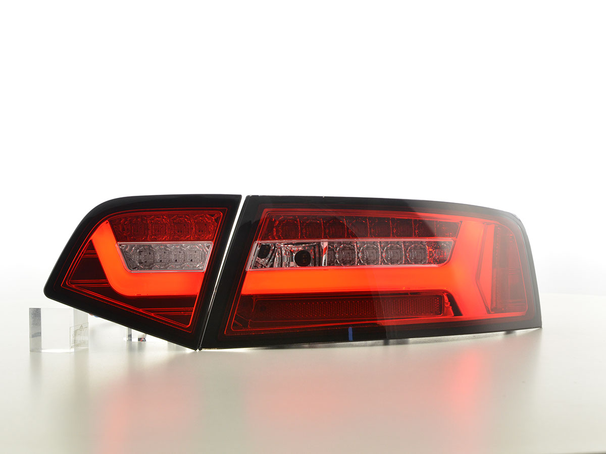 Audi A6 4F szedán (08-11 évjárat) vörös/átlátszó LED-es hátsó lámpa