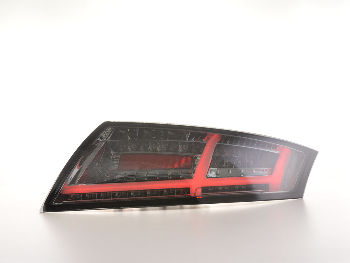 Audi TT 8J (06-14 évjárat) fekete LED-es hátsó lámpa