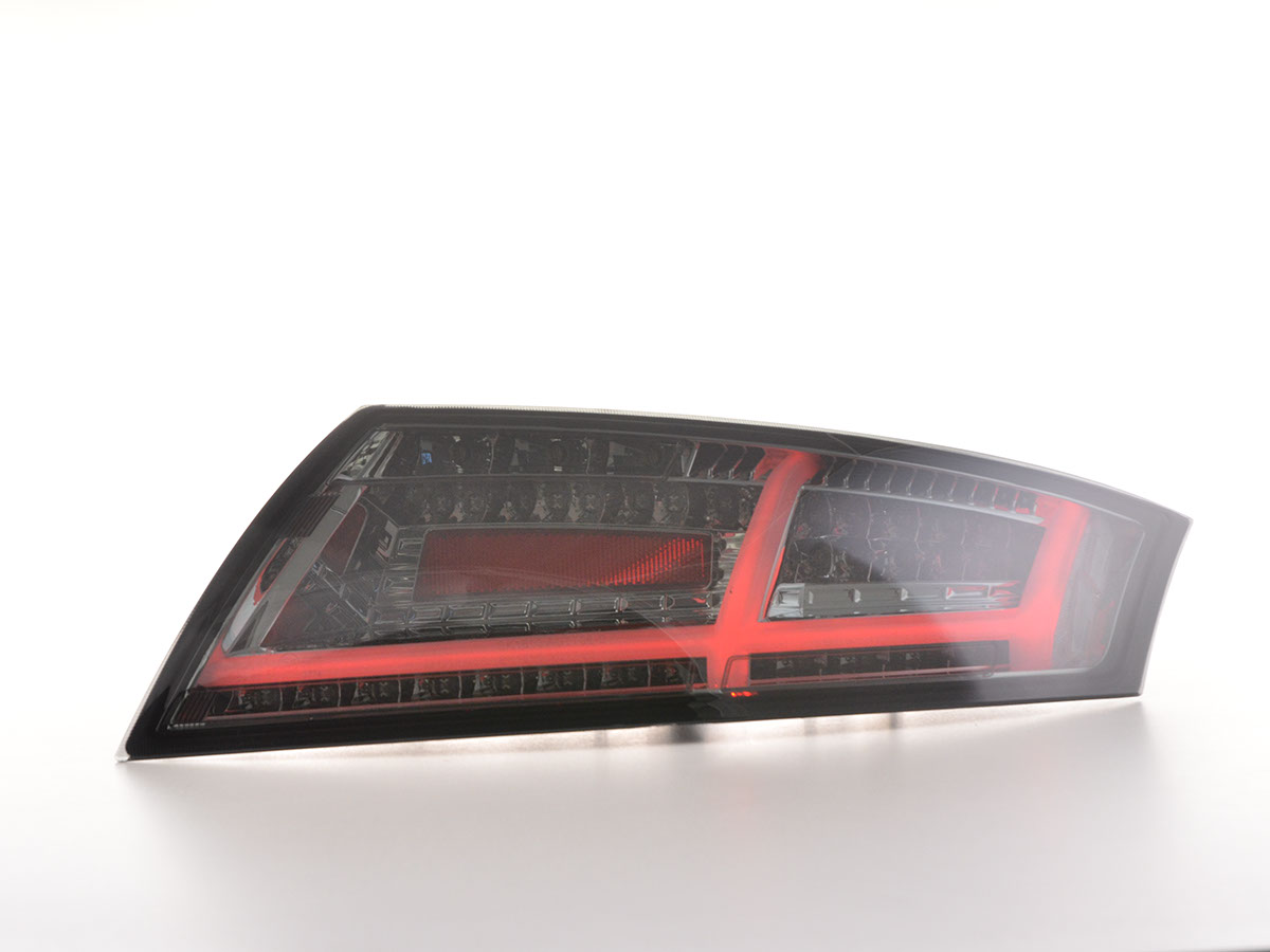 Audi TT 8J (06-14 évjárat) fekete LED-es hátsó lámpa