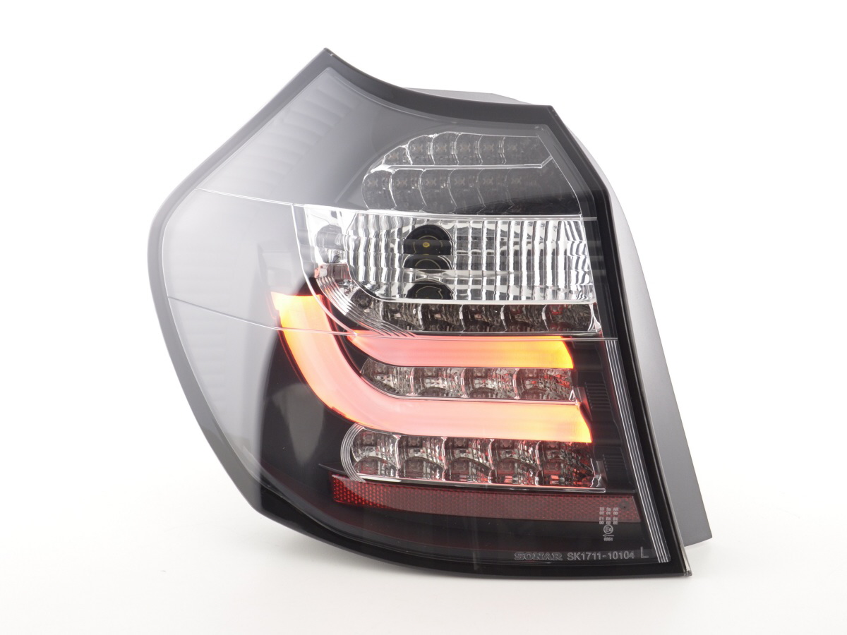 BMW 1 sorozat E87/E81 3/5 ajtós (07-11 évjárat) fekete LED-es hátsó lámpa