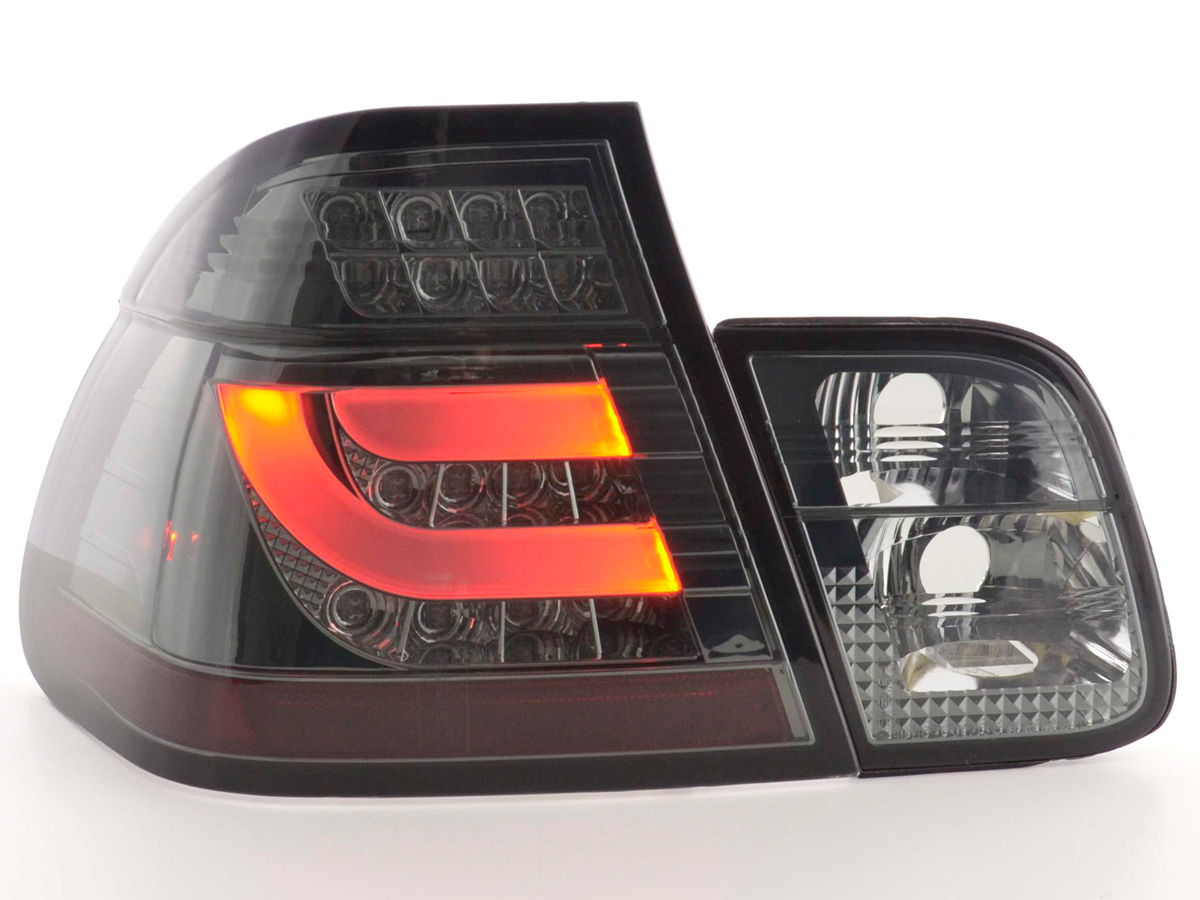 BMW 3 sorozat E46 szedán (02-05 évjárat) fekete LED-es hátsó lámpa
