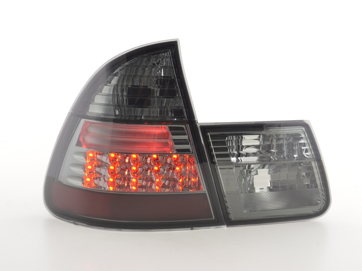 BMW 3er E46 Touring (99-05 évjárat) fekete LED-es hátsó lámpa