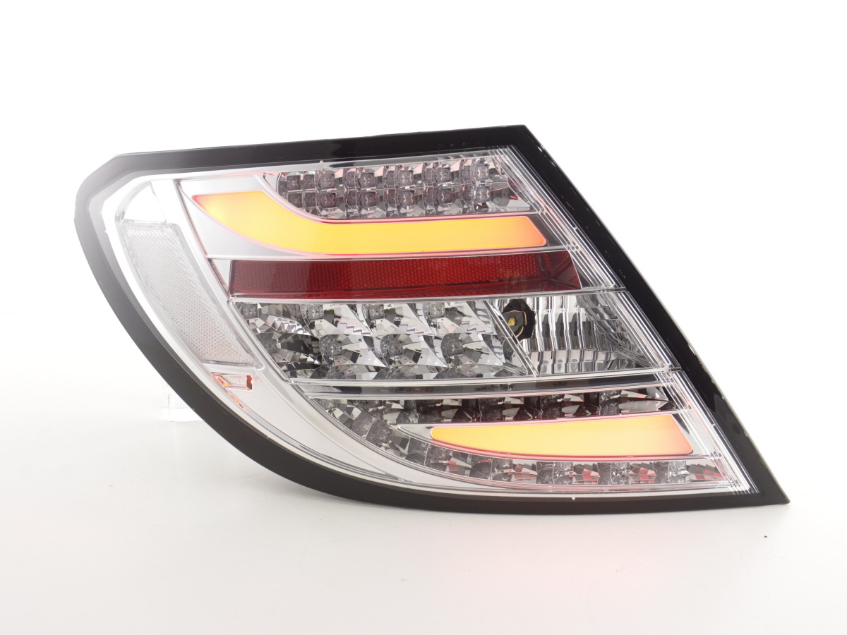 Mercedes C-osztály W204 (07-11 évjárat) króm LED-es hátsó lámpa