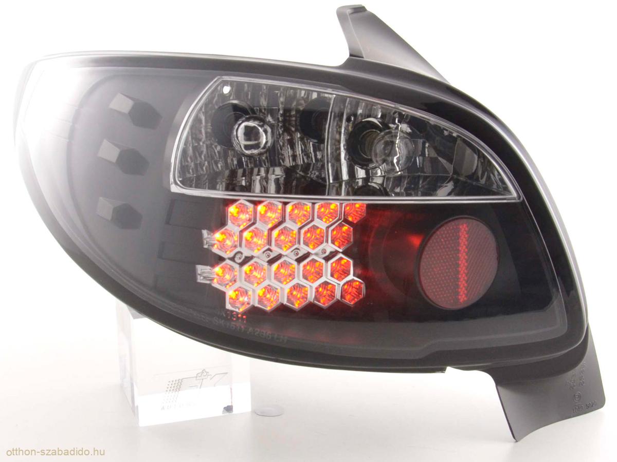Peugeot 206 3/5 ajtós (kivéve cabrio) (98-05 évjárat) fekete LED-es hátsó lámpa
