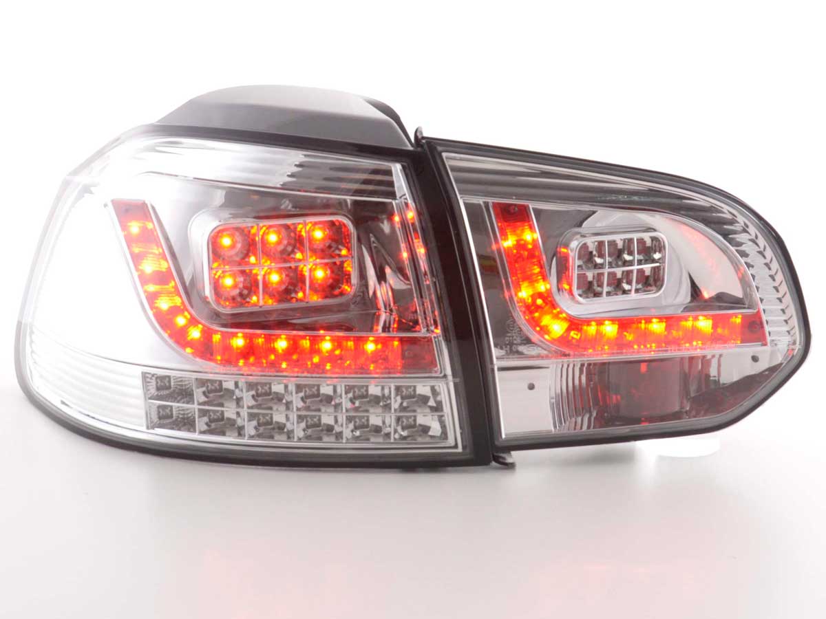 VW Golf 6, 1K típus (2008-2012 évjárat) króm LED-es hátsó lámpa LED-es irányjelzővel