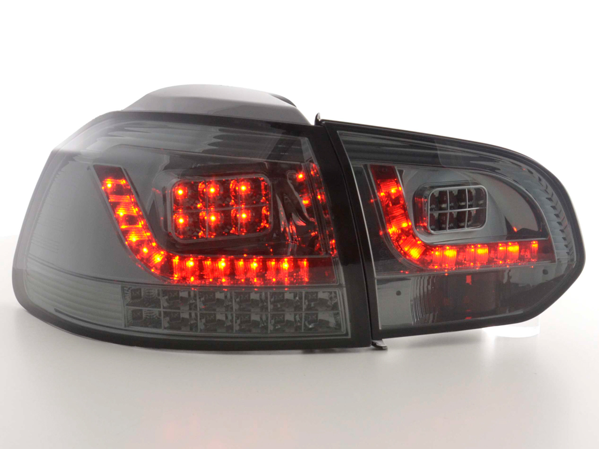 VW Golf 6 típus: 1K fekete LED irányjelzős LED-es hátsó lámpa