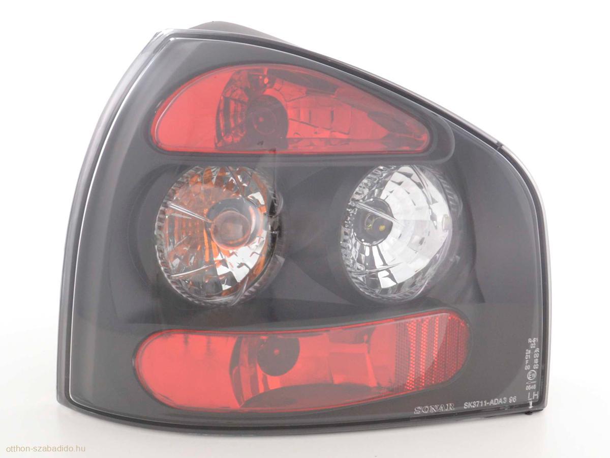 Audi A3, 8L típus (96-02 évjárat) fekete hátsó lámpa