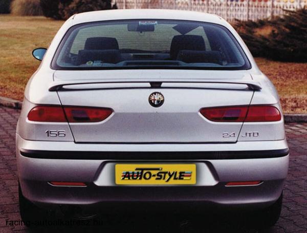 ALFA ROMEO 156, Hátsó szárny