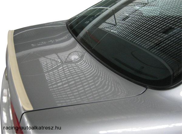 ALFA ROMEO 156, Hátsó szárny