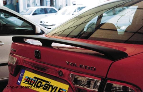 SEAT TOLEDO, Hátsó szárny